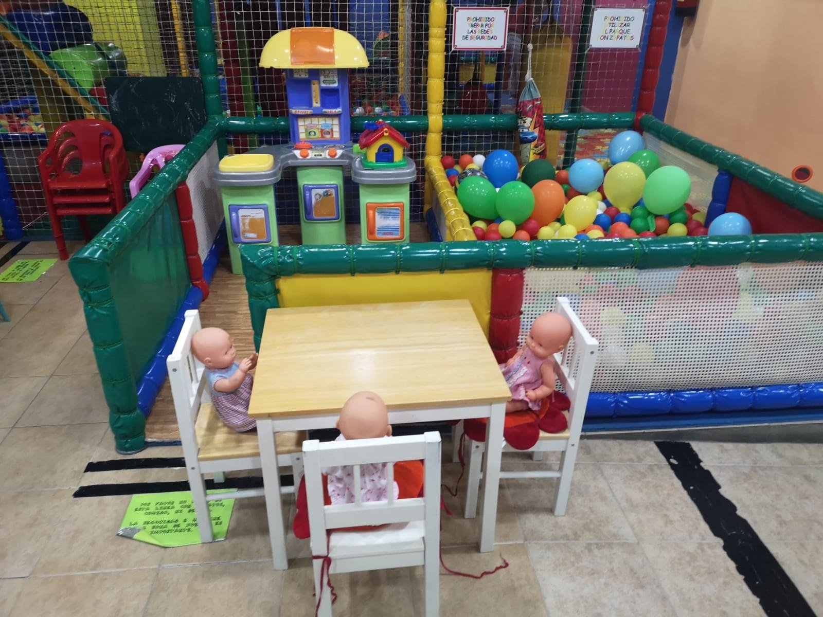 Parque infantil con cafeteria Fuengirola con zona para bebés.