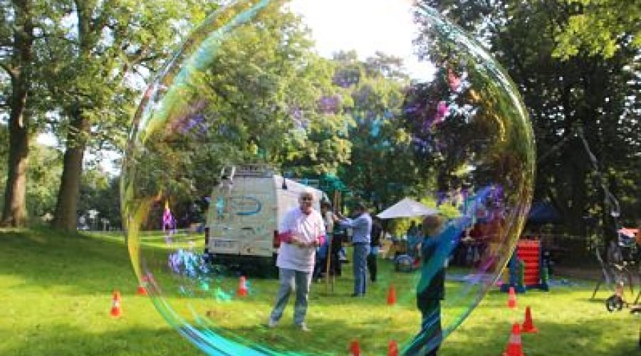 Animación infantil con taller de pompas de jabón
