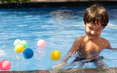 Cumpleaños infantil en piscina.