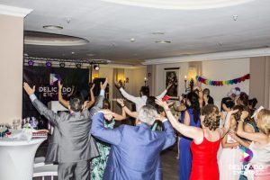 Celebración amenizada por Delicado Eventos.