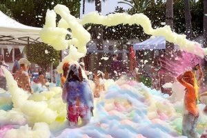 Fiesta de Espuma de Colores Somos la Fiesta