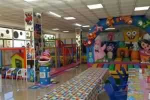 Local Xarqui Park Algarrobo