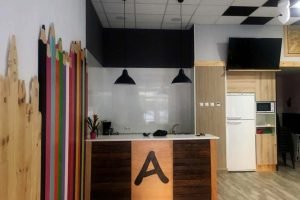 Local de celebraciones con cocina Anhi Park