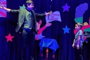 Mago para fiestas infantiles en Málaga Magic Mota