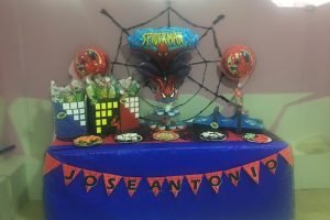 Mesa dulce Spiderman.