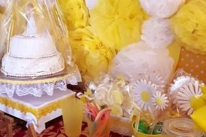 Mesa dulce de flores.