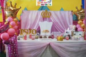 Mesa dulce de princesas.