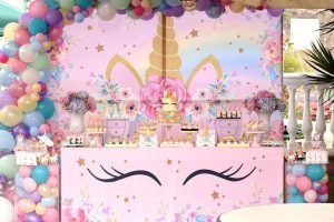 Mesa dulce para fiesta de cumpleaños en Málaga.