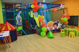 Parque de bolas en local de celebraciones Cártama.