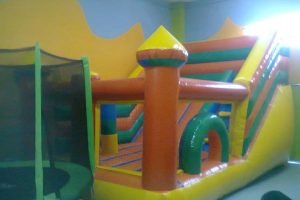 Parque infantil niños