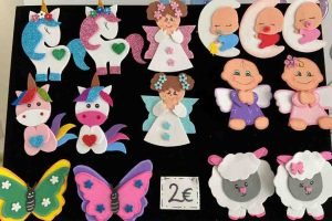 Regalo solidario Pins
