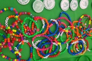 Rett Málaga - Pulseras de abalorios