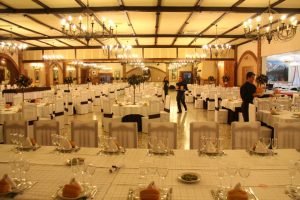 Salón interior Restaurante Los caballos