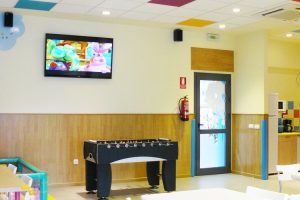 Zona multimedia y billar DivertyLand