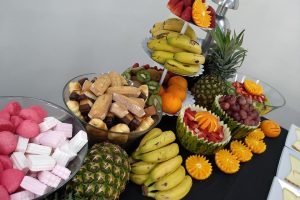 dulces chuches y fruta