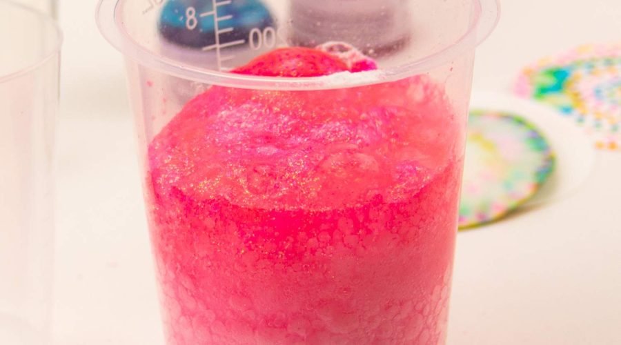 experimentos-quimica-niña