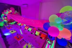 fiesta pijama con tipis tik tok para niñas